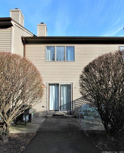 489 Wolcott St, Bristol CT  06010-6469 exterior