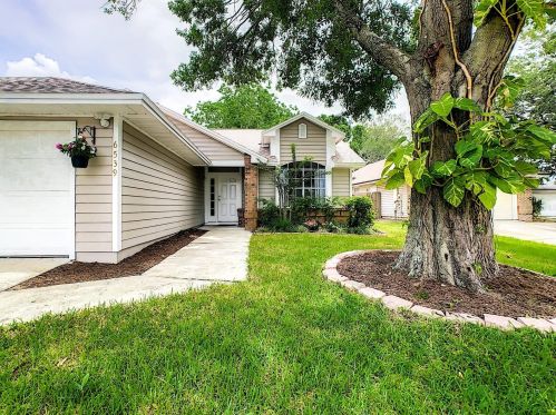 6539 Piccadilly Ln, Orlando, FL 32835-5765
