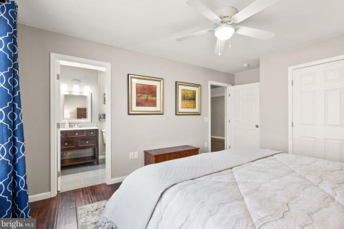 9085 Bristow Woods Ct, Nokesville VA  20181 exterior