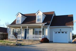 103 Grassmire Dr, Clarksville, TN 37042-3494