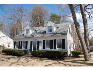 60 Beachcrest Dr, Burlington, VT 05408-2716