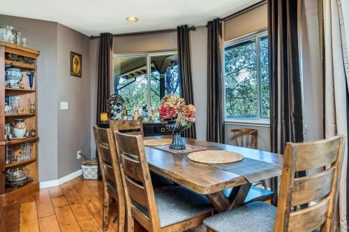 20016 Jigsaw Rd, Middletown CA  95467-8517 exterior