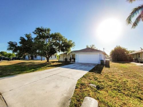 625 10th Pl, Cape Coral, FL 33909-0031