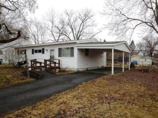 3 Harold Ave, Newtonville NY  12110-2435 exterior