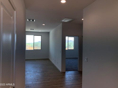 39124 9th Ave, Phoenix AZ  85023 exterior