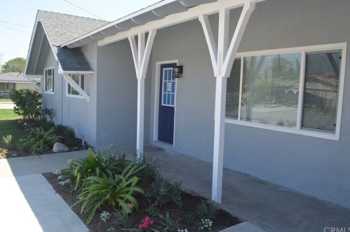 596 Ramona Ave, San Bernardino CA  92411-2524 exterior