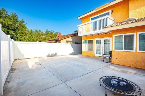 126 Olivetree Dr, Perris CA  92571-2743 exterior