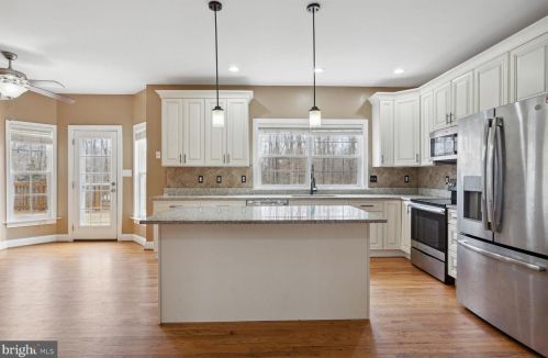 10141 Shawnee Ln, Spotsylvania VA  22553-3778 exterior