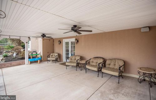 7905 Waterford Dr, Spotsylvania VA  22551-2204 exterior