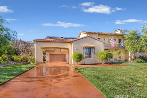 15025 Live Oak Springs Canyon Rd, Santa Clarita, CA 91387-4804