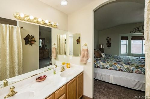 2446 Highland Trl, Bullhead City AZ  86442-8756 exterior