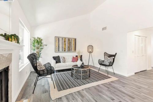 361 Meadowood Cir, San Ramon CA  94583-2812 exterior