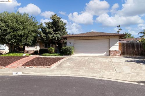35 Oakridge Ct, West Pittsburg, CA 94565-5616