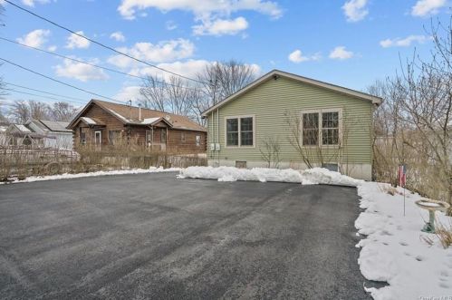 33 Brookline Ave, Middletown, NY 10940-3403