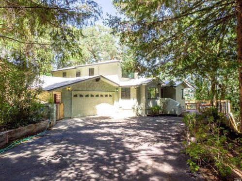 51 Terrace Dr, Ukiah, CA 95482-4654