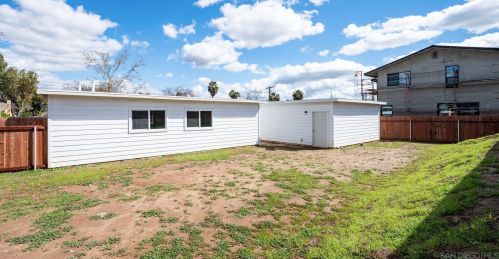 1221 Gamble St, Escondido CA  92026-2846 exterior