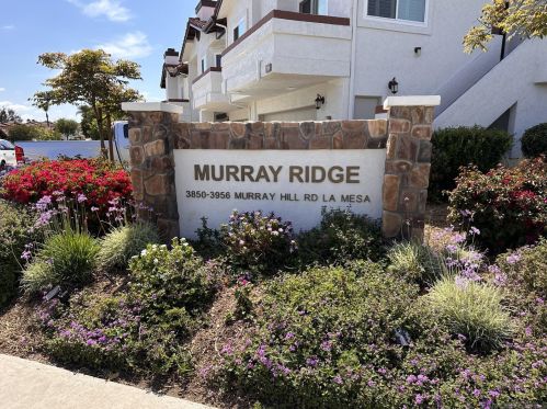 3890 Murray Hill Rd, La Mesa, CA 91941-7622