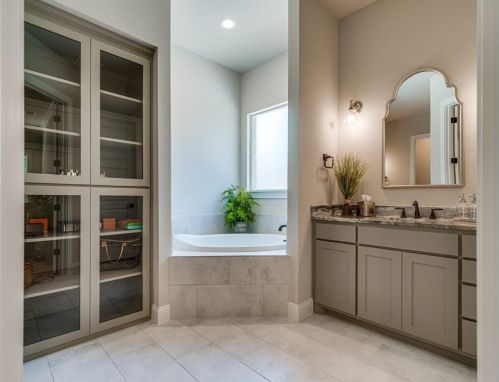 105 Water Garden Dr, Waxahachie TX  75165-6243 exterior