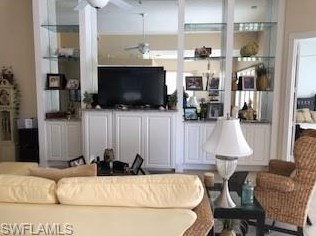 7694 Hernando Ct, Naples FL  34114-2644 exterior