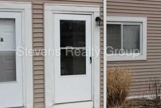 4 Fishkill Glen Dr, Fishkill NY  12524-2307 exterior