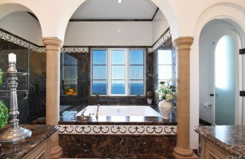 1128 Palos Verdes Dr, Palos Verdes Estates CA 90274-0015 exterior