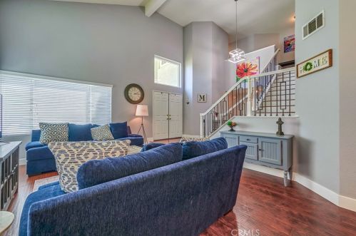 43520 Calle Nacido, Temecula CA  92592-3034 exterior
