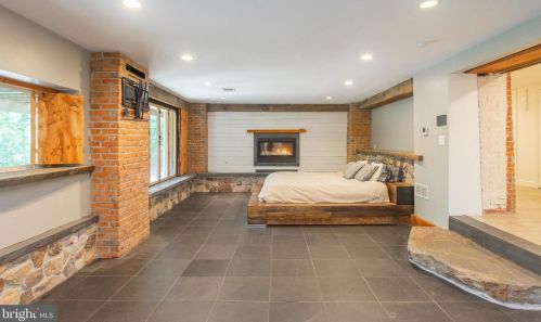 23 Dunminning Rd, Newtown Square PA  19073-1801 exterior