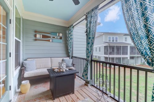 116 Slipper Shell Ct, Mount Pleasant SC  29464-6724 exterior