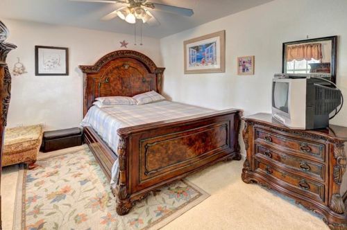 16101 27th St, Hollywood FL  33027-5200 exterior