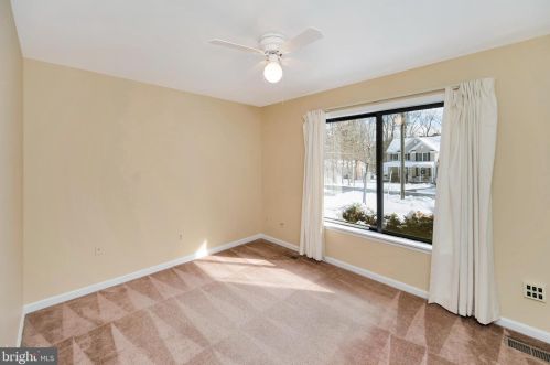 124 Saylers Crk Rd, Locust Grove VA 22508-5119 exterior