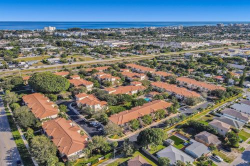 1019 Longport Cir, Delray Beach, FL 33444-3421