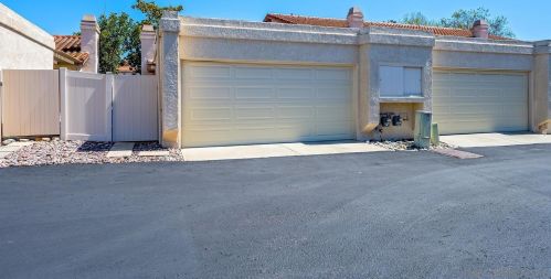 6829 Pear Tree Dr, Carlsbad CA  92011-3937 exterior