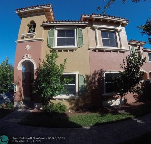 700 106th Ave, Hollywood, FL 33025-6911