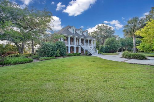 3984 Gift Blvd, Johns Island SC  29455-7740 exterior