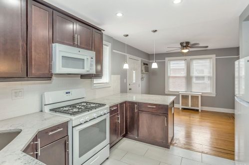 86-15 262nd St, Floral Park NY  11004-1344 exterior