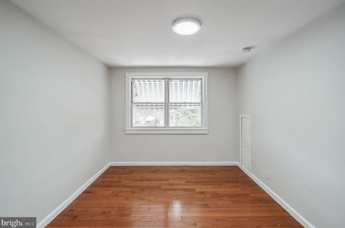 3725 Schleicher Ave, Camden NJ  08110-6427 exterior