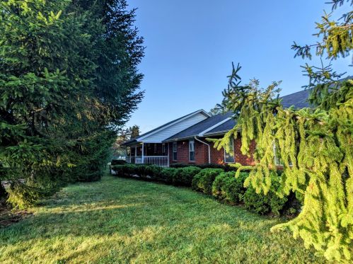 6031 Clover Valley Rd, Johnstown, OH 43031-9313