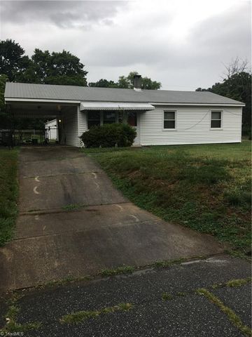 1325 20th St, Greensboro, NC 27405-4513