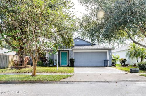 4449 Ashley Dr, Titusville, FL 32780-5936