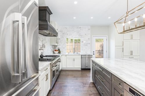 1213 Via Mil Cumbres, Solana Beach CA  92075-1726 exterior