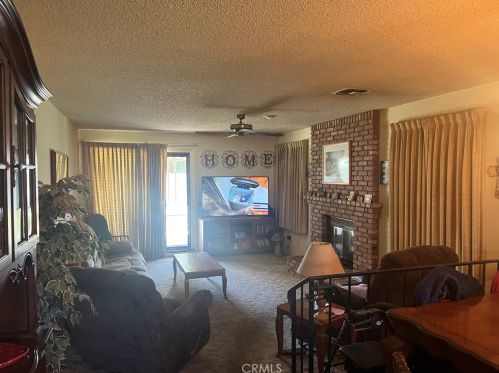 4109 Thatch Ave, Bakersfield, CA 93313-2950