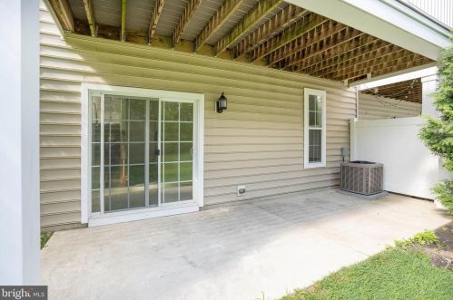 24 Grissom Dr, Bear DE  19701-6848 exterior