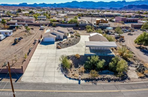 4058 Blue Canyon Rd, Lake Havasu City, AZ 86406-4547