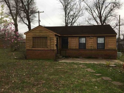 1304 Main St, Trumann AR  72472-3305 exterior
