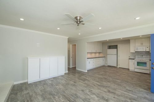 498 Cloverland Way, Valley Home CA 95361-2604 exterior