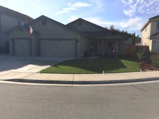 1691 Albany Ct, Hollister, CA 95023-6030