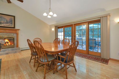 23 Nassau Ave, Babylon NY  11704-2814 exterior