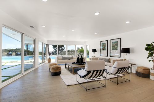 8 Celine Dr, Santa Barbara CA  93105-1911 exterior