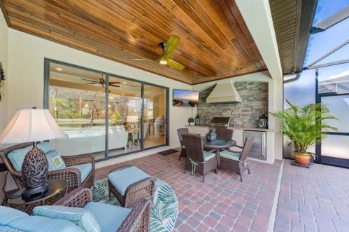 3022 Aviamar Cir, Naples FL  34114-9566 exterior