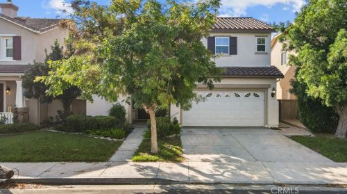 17606 Gladesworth Ln, Santa Clarita, CA 91387-3809